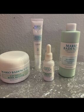 Mario Badescu Skincare Set - White & Seafoam